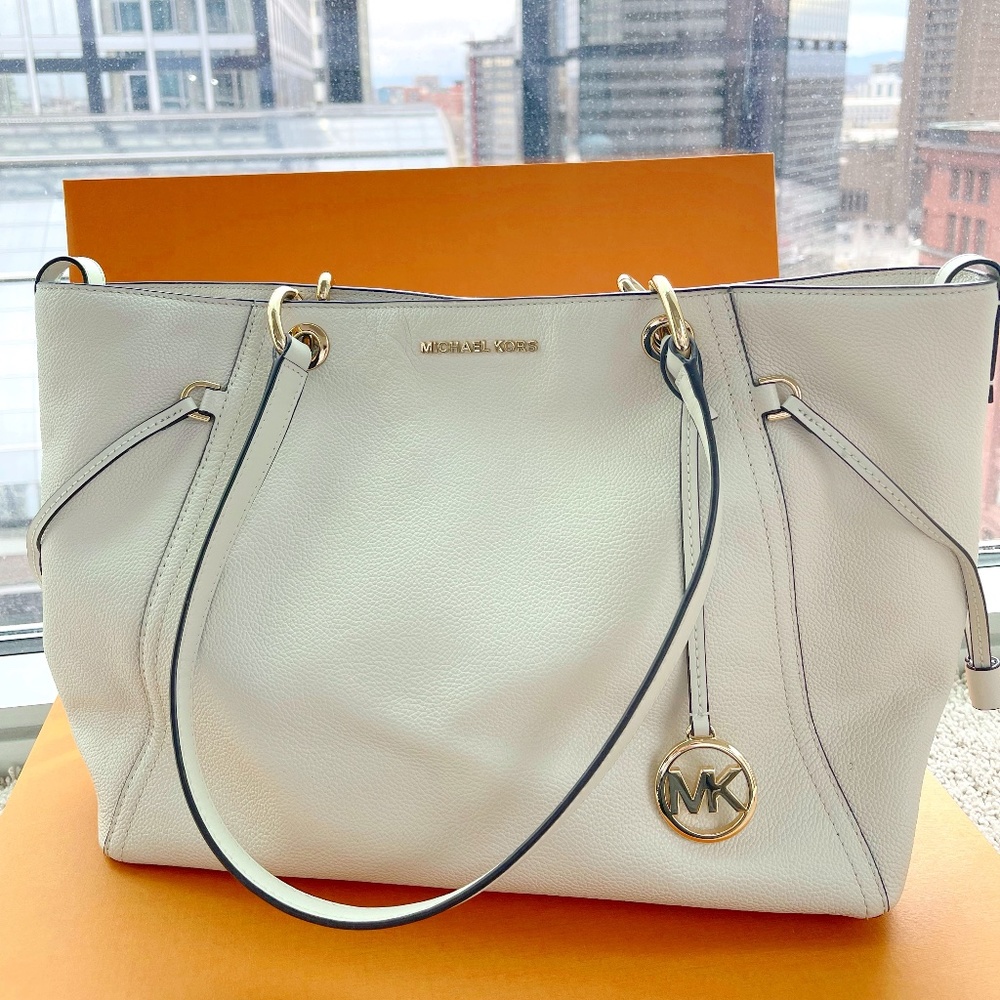 ***SOLD -Michael Kors Cream Shoulder bag